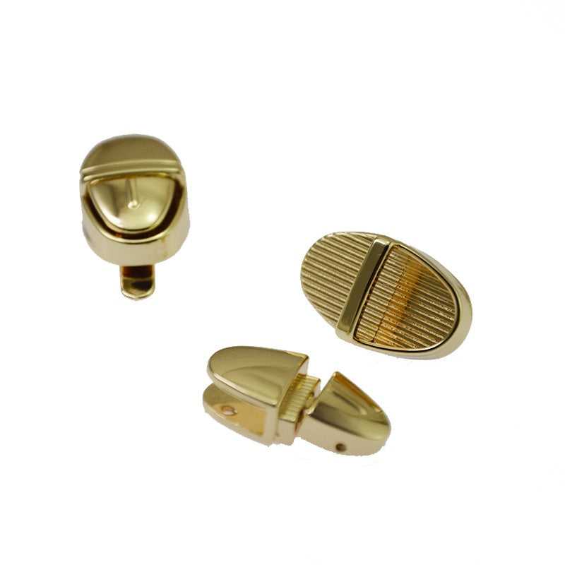 Factory Price Metal Lock Zinc Alloy Handbag Hardware Accessories with Different Sizes Turn Lock Bag Clasp-138