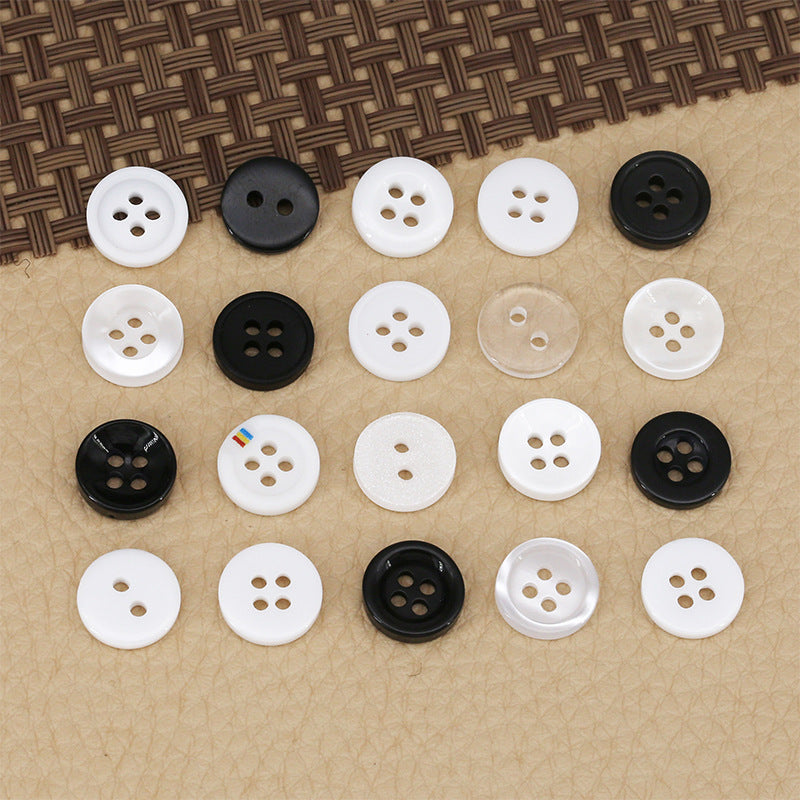 Good Quality Designer Custom Round 4 Holes Resin White Buttons for Clothes Shirt-157