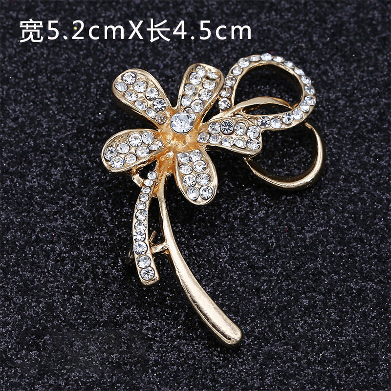 Created Crystal Brooch Fancy Vintage Style Flower Brooch Pin for Women, girls, ladies-200