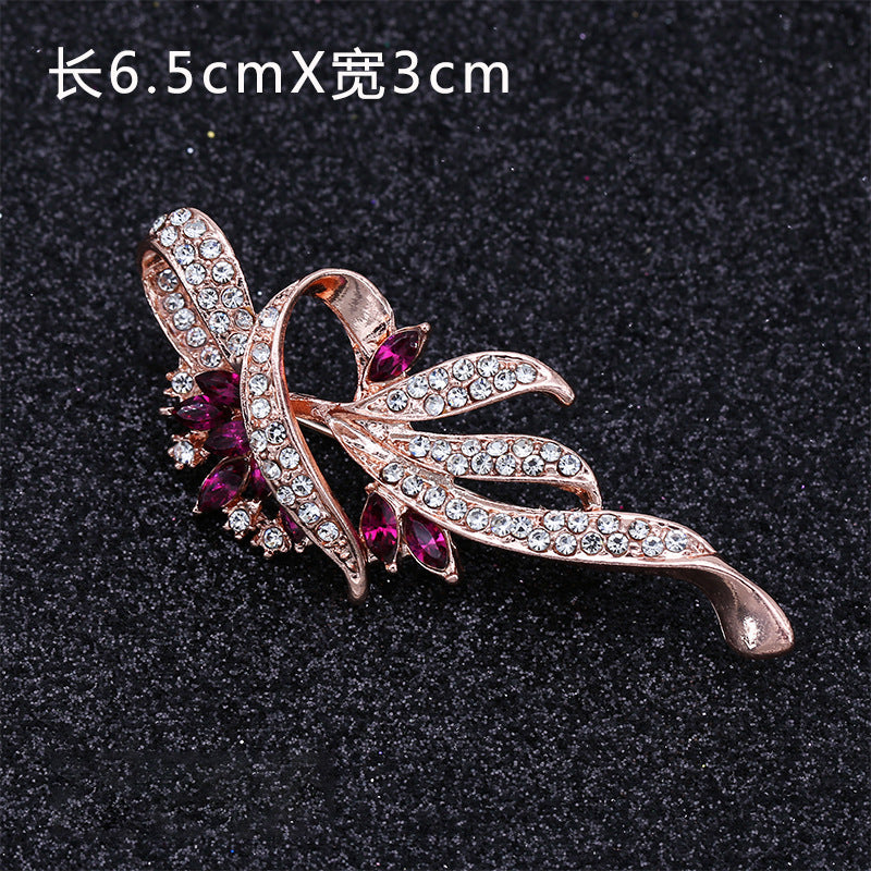 Created Crystal Brooch Fancy Vintage Style Flower Brooch Pin for Women, girls, ladies-200