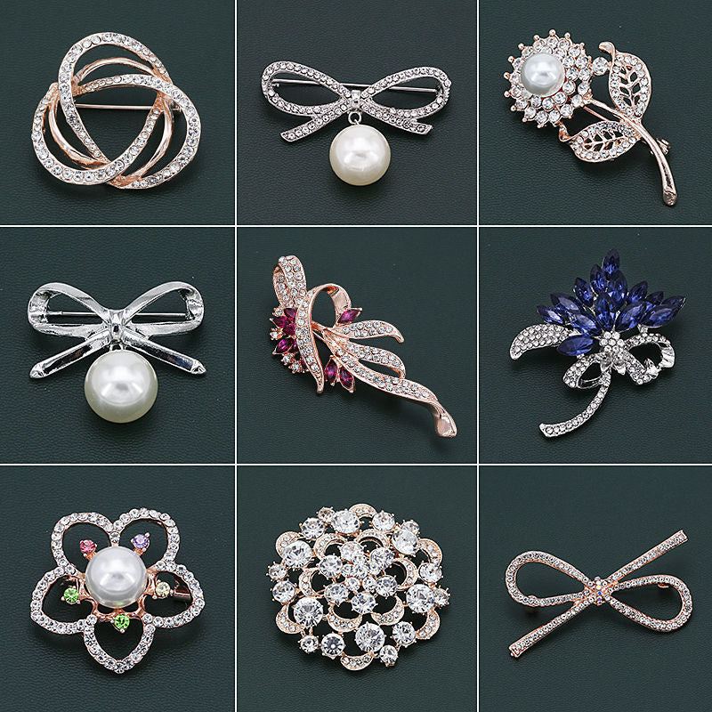 Created Crystal Brooch Fancy Vintage Style Flower Brooch Pin for Women, girls, ladies-200