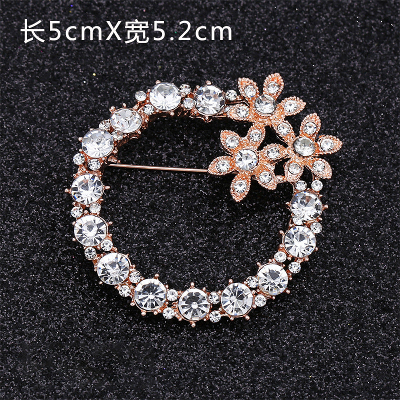 Created Crystal Brooch Fancy Vintage Style Flower Brooch Pin for Women, girls, ladies-200