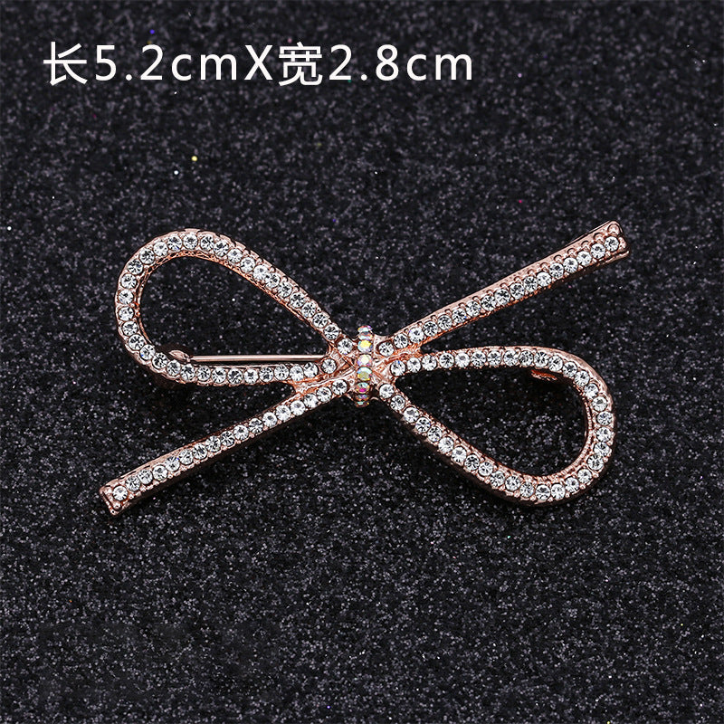Created Crystal Brooch Fancy Vintage Style Flower Brooch Pin for Women, girls, ladies-200