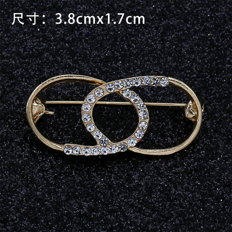 Created Crystal Brooch Fancy Vintage Style Flower Brooch Pin for Women, girls, ladies-200