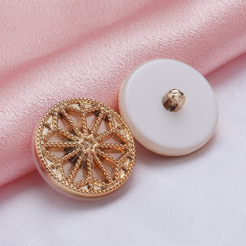 In Stock Wholesale Round Retro Hollow Shank Button Metal Buttons for Clothes-206
