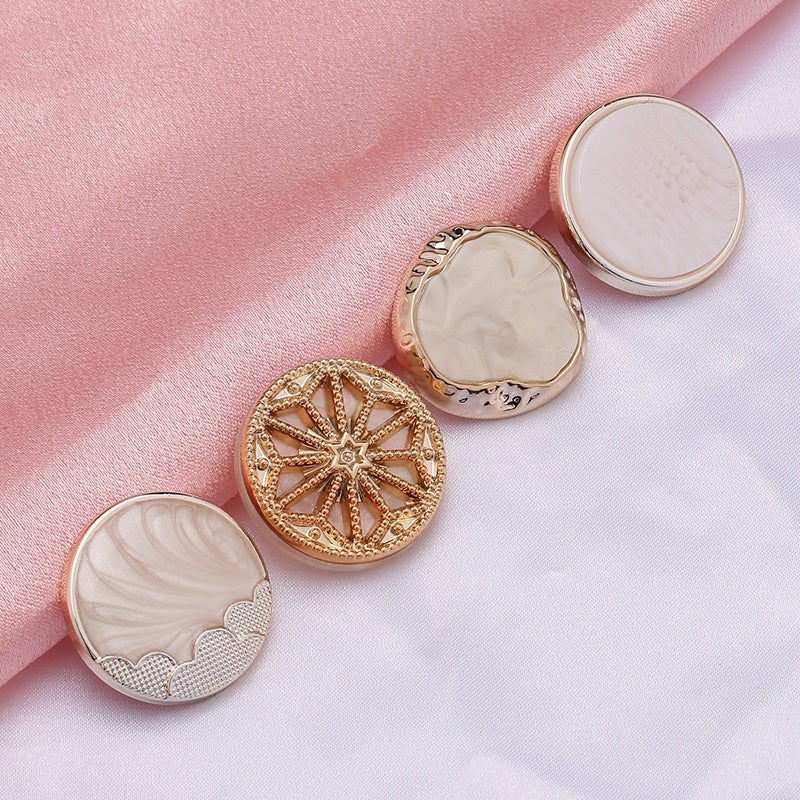 In Stock Wholesale Round Retro Hollow Shank Button Metal Buttons for Clothes-206