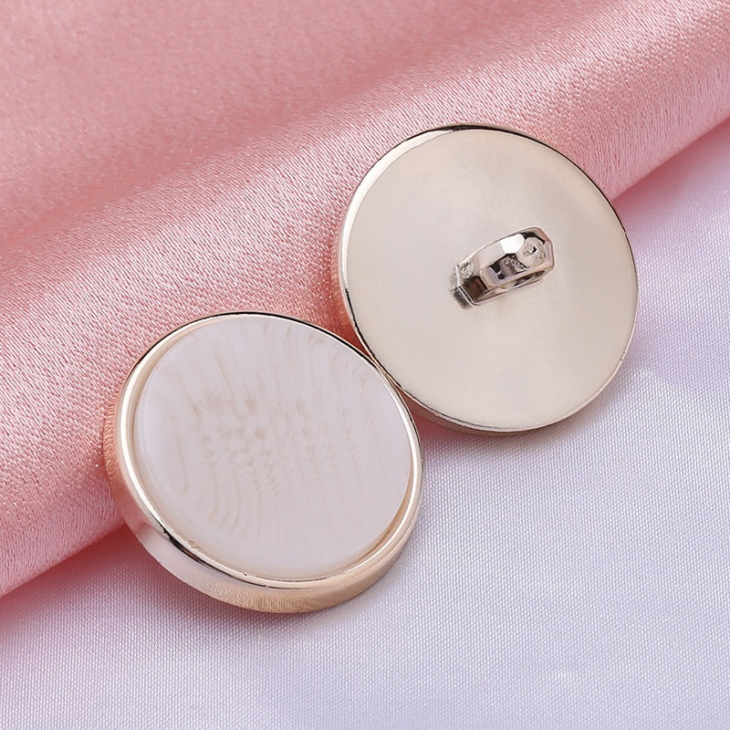 In Stock Wholesale Round Retro Hollow Shank Button Metal Buttons for Clothes-206