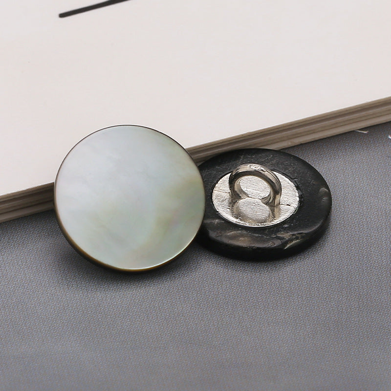 Wholesale Tarot Shell Black Disc Shell Hand-sewn Natural Shell Buttons For Cardigan Shirt Knitted Shirt-224