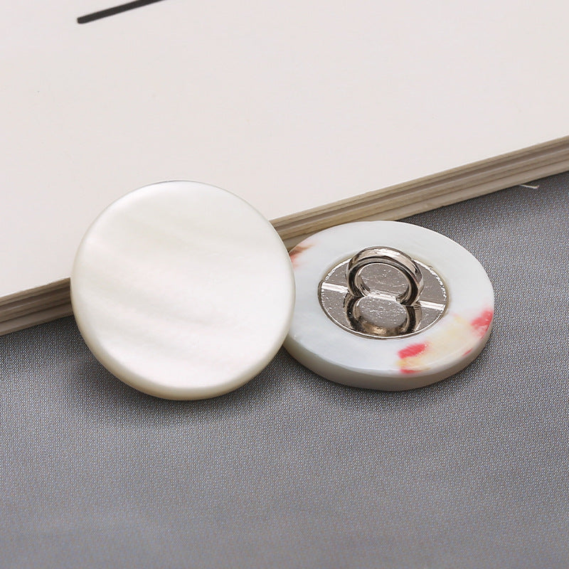 Wholesale Tarot Shell Black Disc Shell Hand-sewn Natural Shell Buttons For Cardigan Shirt Knitted Shirt-224