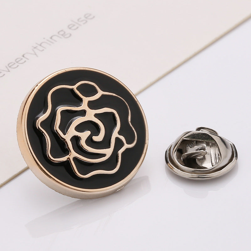 Excellent quality fancy gold flower metal sewing button for garment -225