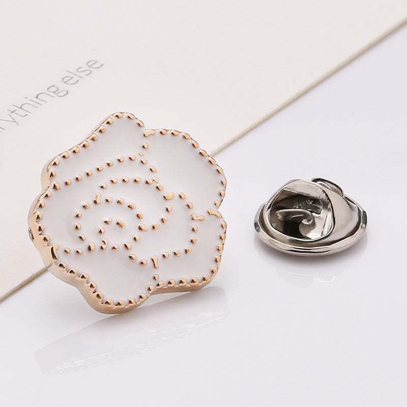 Excellent quality fancy gold flower metal sewing button for garment -225
