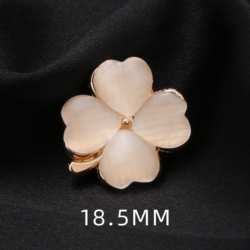 China Wholesale Women Brooches With Rhinestone Lovely Plant Leaf Flower Brooch Opal Four Leaf Clover Lapel Pin Shamrock-266