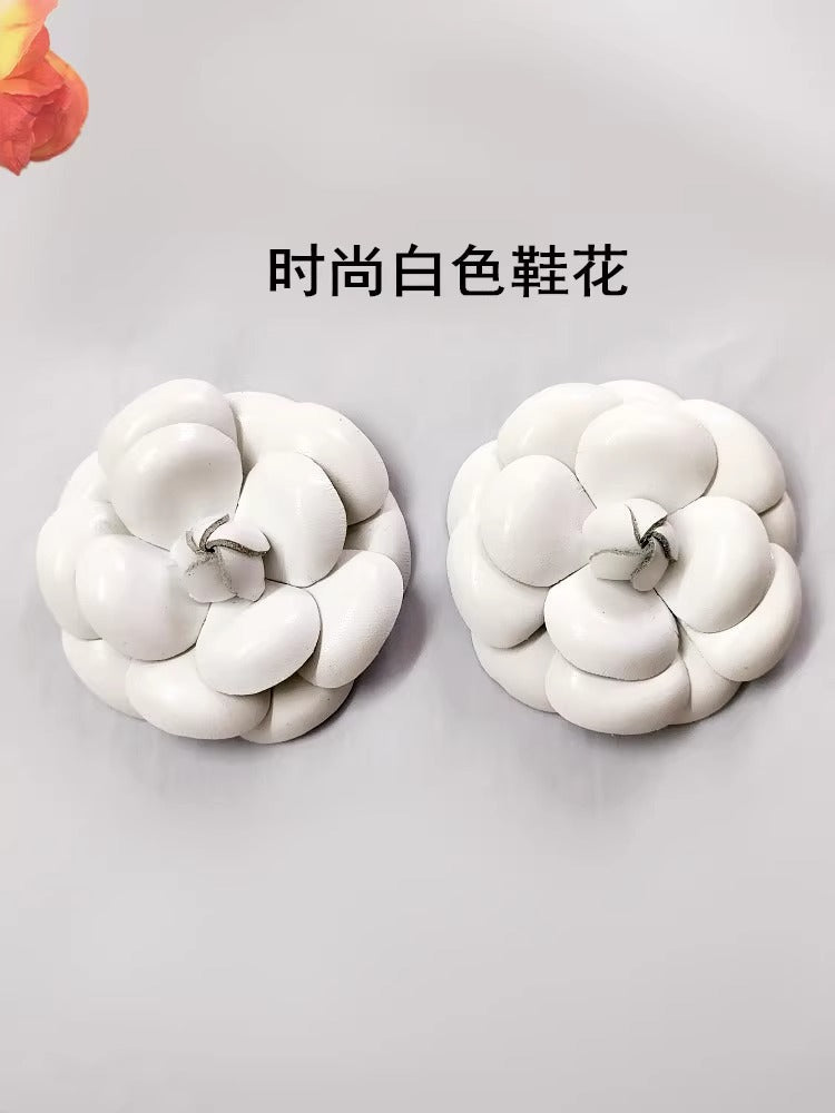 PU Leather Camellia Flower Brooch Pin Lapel Pins Badge Hair Clip Jewelry Gift for Women Clothing Backpack Hat Decoration-25