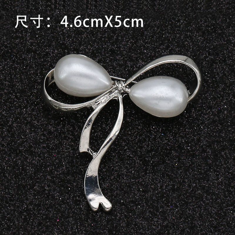 Japanese and Korean fashion anti-slip pearl brooch alloy rhinestone butterfly pin collar accessories wholesale-67