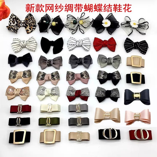 Wholesale Low Price Women's Shoes slippers Clogs Beach Sandals New Charms Decoration Accessories PVC Shoes Flower for slippers-54