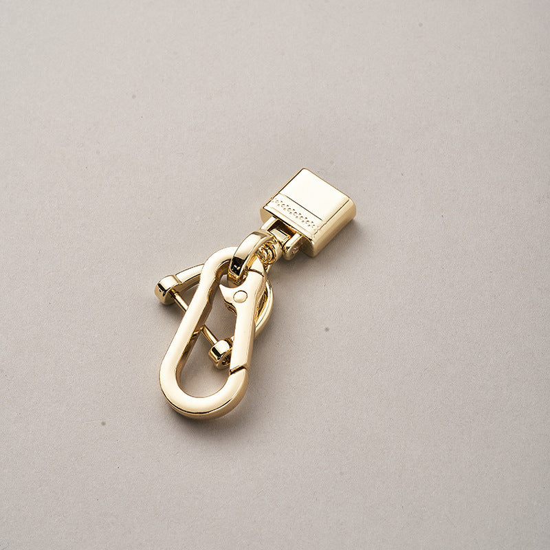 Factory wholesale zinc alloy horseshoe buckle car keychain metal accessories simple car keychain-64