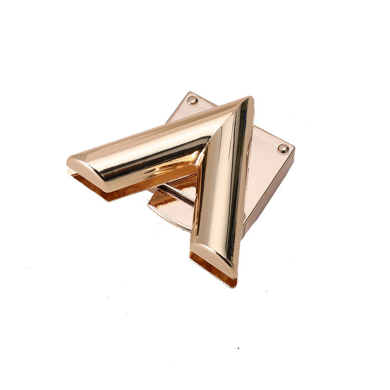 New Arrival Light Gold Triangle Bag Parts Accessories Metal Push Lock For Purse-92
